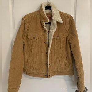 NWT Levi’s Trucker Jacket